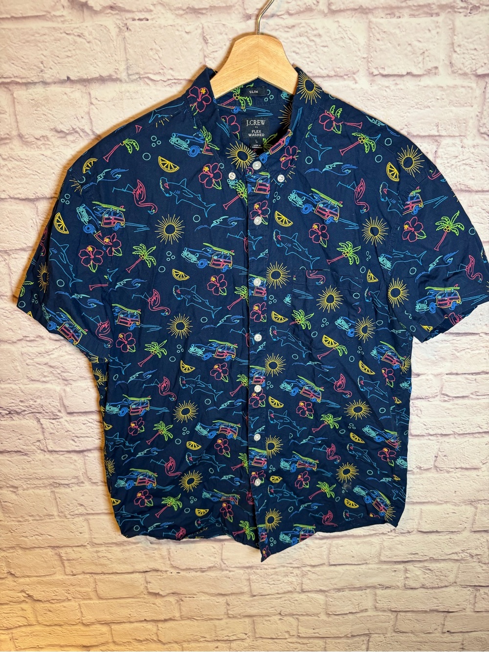 J. Crew Men’s large Short Sleeve Slim Fit Flex Washed Navy Shirt Party Vacation